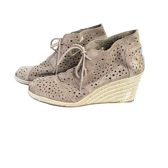 Toms Moroccan Taupe Suede Cutout Eyelets Lace Up Espadrille Wedge Heel Size 9 - Picture 6 of 9